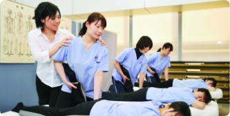 講習を受けている様子
