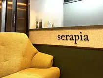 セラピア淡路町店エントランス写真